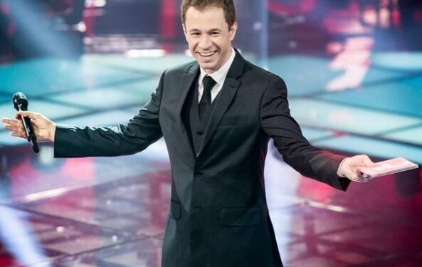 Tiago Leifert anuncia saída da Rede Globo após 15 anos na emissora