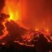 Lava do vulcão Cumbre Vieja pode causar grandes explosões e ondas ferventes ao encontrar com o mar