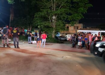 Homem é executado com vários tiros em campo de futebol, na zona Norte de Manaus