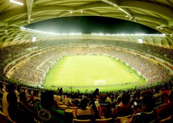 Governo do Amazonas sorteia 3 mil ingressos para jogo do Brasil, aos vacinados contra Covid-1; veja como participar