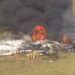VÍDEO: Avião cai, explode e todos 21 ocupantes sobrevivem milagrosamente