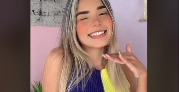 VÍDEO: Ao ser trocada por amiga, estudante namora pai do ex e viraliza na internet