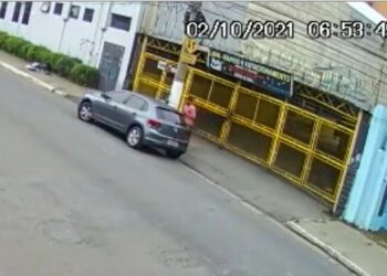 Jovem é estuprada dentro do próprio carro a poucos metros de uma delegacia