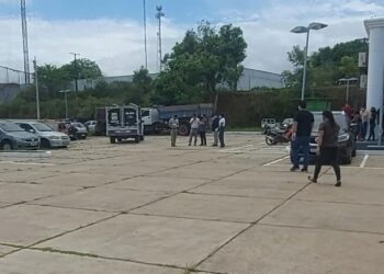 AM: Corpo de homem é encontrado em avançado estado de putrefação dentro de carro abandonado em Fórum