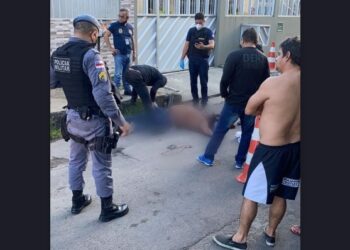 Marinheiro é assassinado por  trio misterioso, no Parque Dez