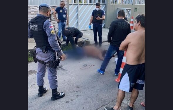 Marinheiro é assassinado por trio misterioso, no Parque Dez