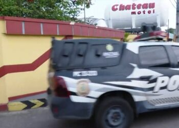 Homem morre dentro de quarto de motel após noite de amor, em Manaus