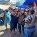 Amazonino é festejado na feira de Aparecida