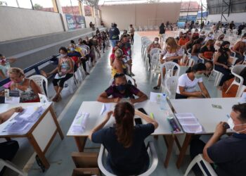 Pontos de entrega dos cartões do Auxílio Estadual irão funcionar neste feriado (15)