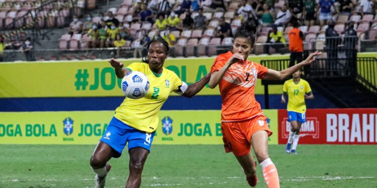 Formiga se despede da Seleção Brasileira com goleada em cima da Índia, na Arena da Amazônia