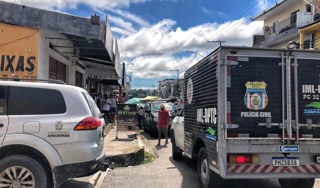 Empresário é assassinado a tiros dentro da própria loja, no Novo Aleixo