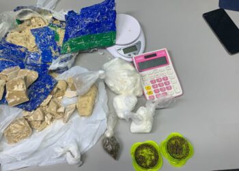 Casal é preso quando recolhia dinheiro das bocas de fumo do São José; drogas e dinheiro são apreendidos