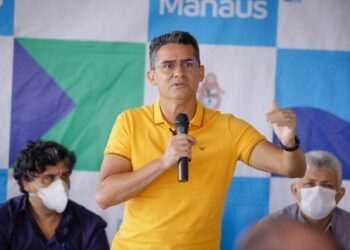 David Almeida age para que o reajuste de 42,41% no serviço de água e esgoto não impacte o orçamento da população