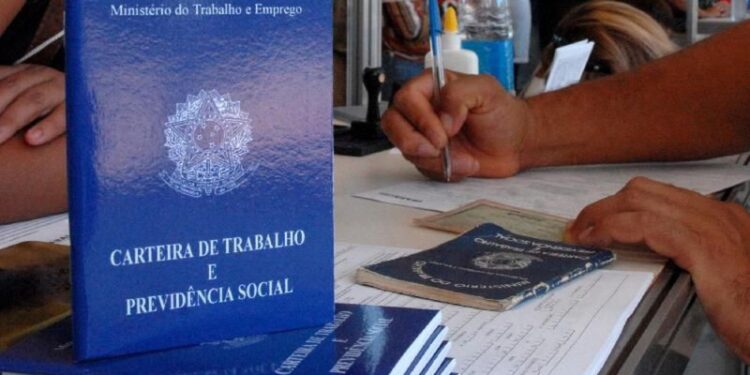 Sine Amazonas tem mais de 90 vagas de emprego para hoje (18)