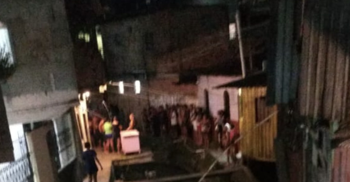Homem tenta fugir dos assassinos, leva tiros e cai morto no rip-rap da Compensa