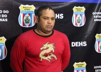 Homem que matou mulher e a jogou na rua é condenado a 17 anos pelo crime