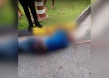 Dupla sai para roubar na véspera de Natal e quase é linchada pela população em estacionamento de shopping