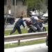 VÍDEO: Suspeito negro é algemado em moto da PM e obrigado a correr para acompanhar policial
