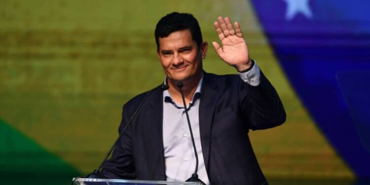 Moro compara eleição sem ele a funeral em que brasileiro escolheria a cor do caixão