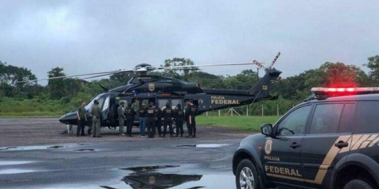 PF faz operação para desarticular tráfico internacional de pessoas, no Amazonas