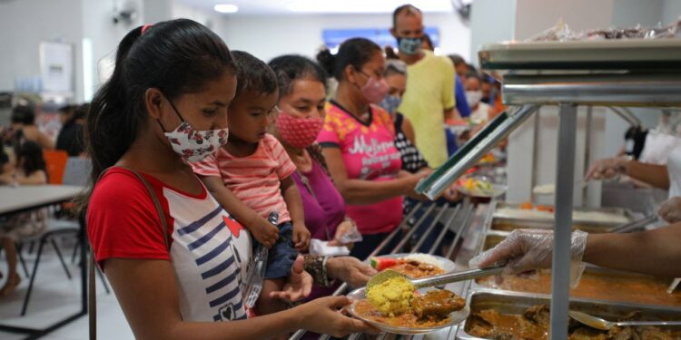 Primeiro restaurante popular do interior, Prato Cheio é inaugurado em Manacapuru