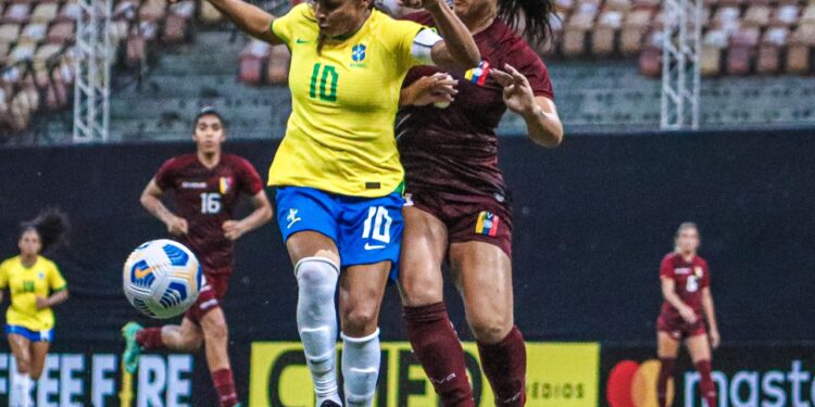 Futebol feminino: Brasil e Chile se enfrentam hoje em final do torneio, na Arena da Amazônia