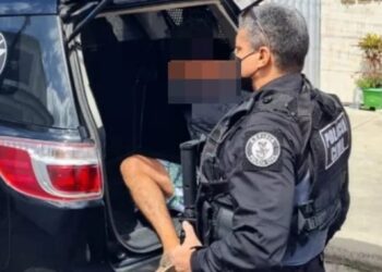 Cantor sertanejo é preso por estuprar enteada desde os 4 anos de idade