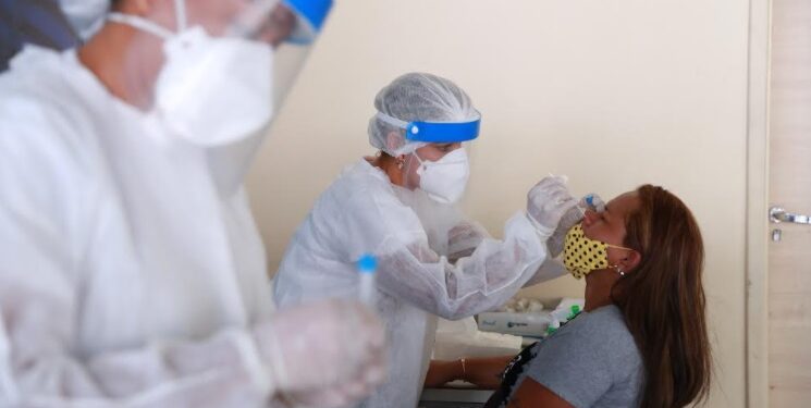 Na véspera de Natal, Amazonas registra 67 novos casos e 2 mortes por Covid-19
