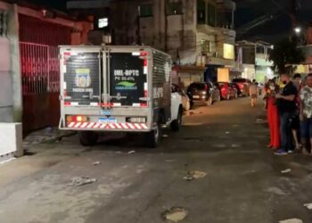 Fugitivo por tentar estuprar as três filhas é executado em frente a lanchonete, na Compensa