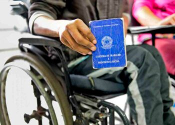 Sine Manaus oferece diversas vagas de emprego para esta terça (14)