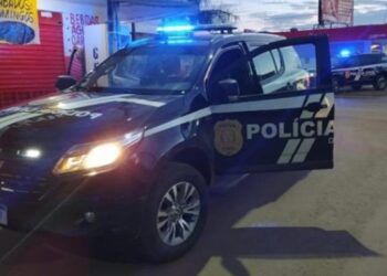 Feto humano é encontrado dentro de vaso sanitário de hotel, por funcionário