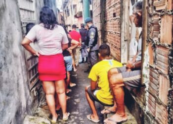 Desempregado é executado a caminho de entrevista de emprego, na Compensa