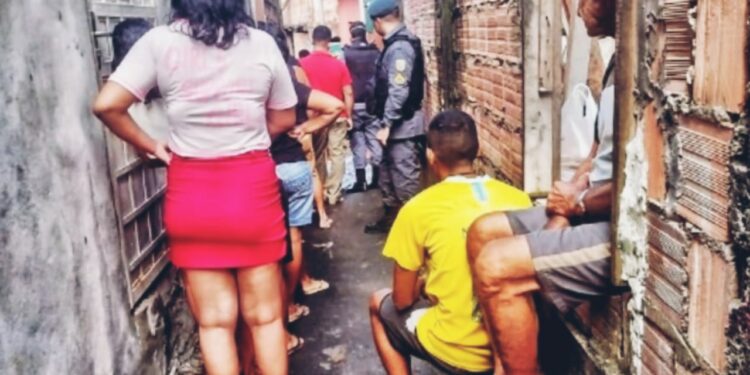 Desempregado é executado a caminho de entrevista de emprego, na Compensa