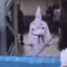 Professor de história usa roupa referente à Ku Klus Klan e é afastado de escola, em São Paulo