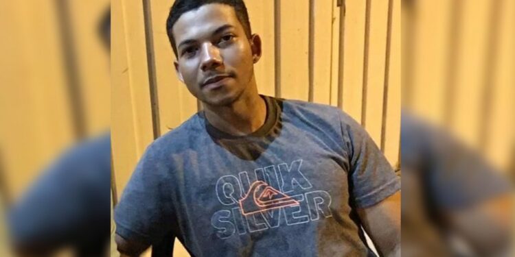 Professor morre ao aplicar substância nas coxas que acreditava ser anabolizante