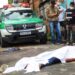 Homem é baleado e morre no meio da rua ao tentar cometer assalto, no bairro Redenção
