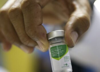 Em meio a surto de doenças respiratórias Manaus está com estoque zerado de vacina contra gripe