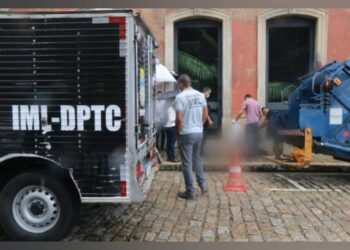 Partes de corpo de detento são encontradas espalhadas na área central de Manaus