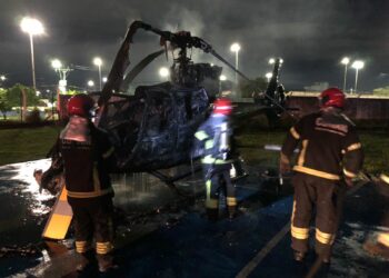 VÍDEO: Helicóptero do Ibama é incendiado criminalmente dentro do Aeroclube de Manaus