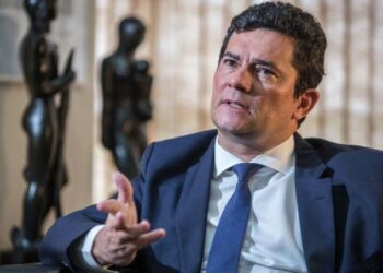Moro diz que votar em Lula ou Bolsonaro é um ato de ‘suicídio e dispara contra o presidente: “Mente”
