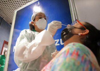 Amazonas registra dois casos de Flurona, coinfecção por Covid-19 e Influenza A (H3N2)