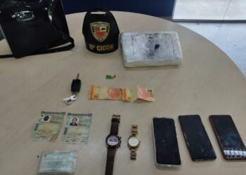 Trio é preso com 03 quilos de maconha e selo de LSD, na Compensa