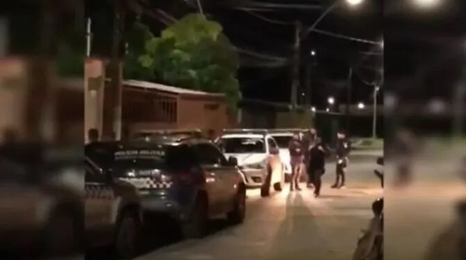 Filhos matam pai esfaqueado em defesa da mãe