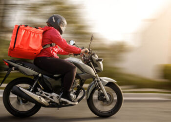 Oportunidades de emprego são ofertadas para candidatos de todos os níveis de ensino; confira