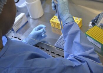 Amazonas confirma mais quatro casos de coinfecção por Covid-19 e Influenza, nesta terça-feira (11)