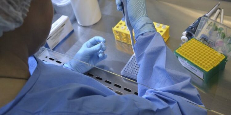 Amazonas confirma mais quatro casos de coinfecção por Covid-19 e Influenza, nesta terça-feira (11)