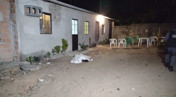 Jovem é executado enquanto jogava baralho com colegas no Santa Etelvina