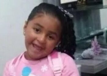 “Quero água. Estou sentindo muita dor”, disse criança de 8 anos esfaqueada, antes de morrer