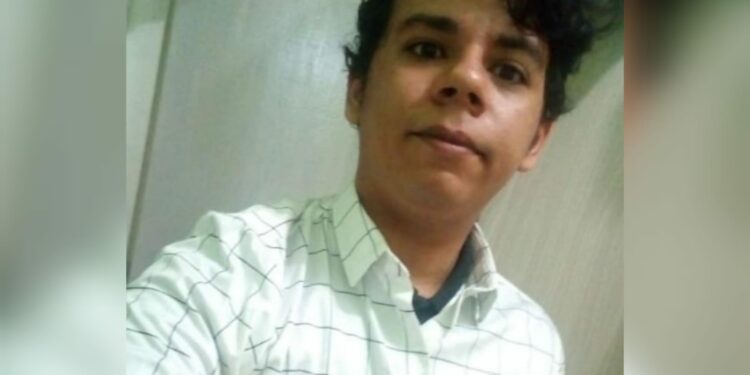Família procura por jovem autista que desapareceu no bairro Santa Etelvina