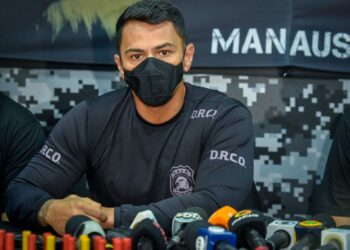 Polícia estoura cativeiro e resgata bancária sequestrada em frente a banco, na Cidade Nova